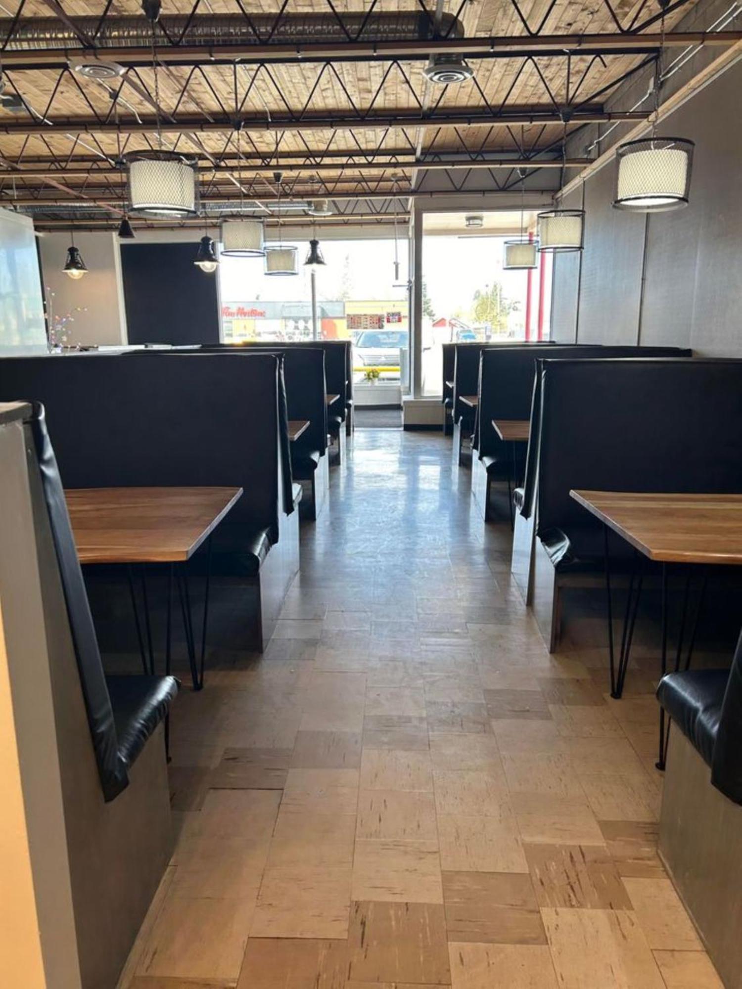 Parkside Inn Grande Prairie Buitenkant foto